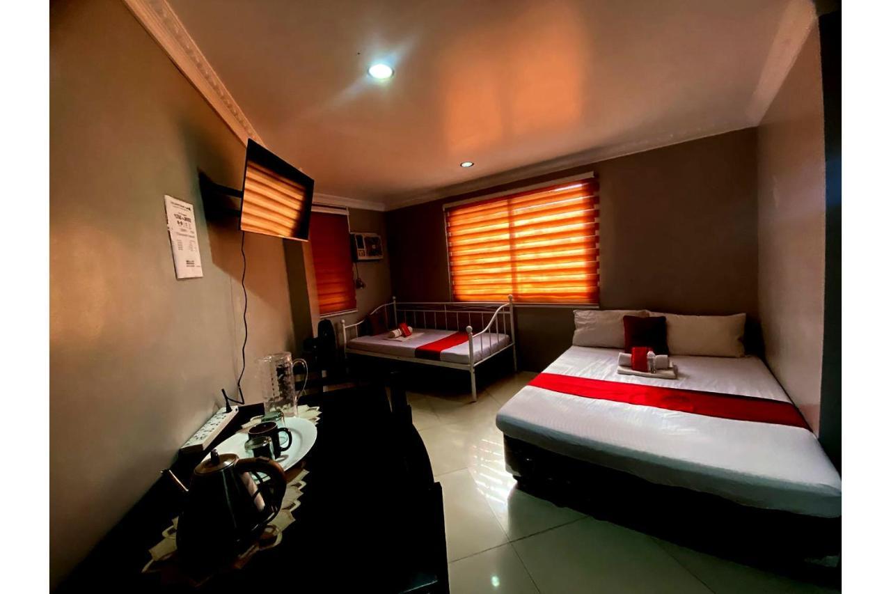 Oyo 104 Manila Venetian Hotel Dış mekan fotoğraf