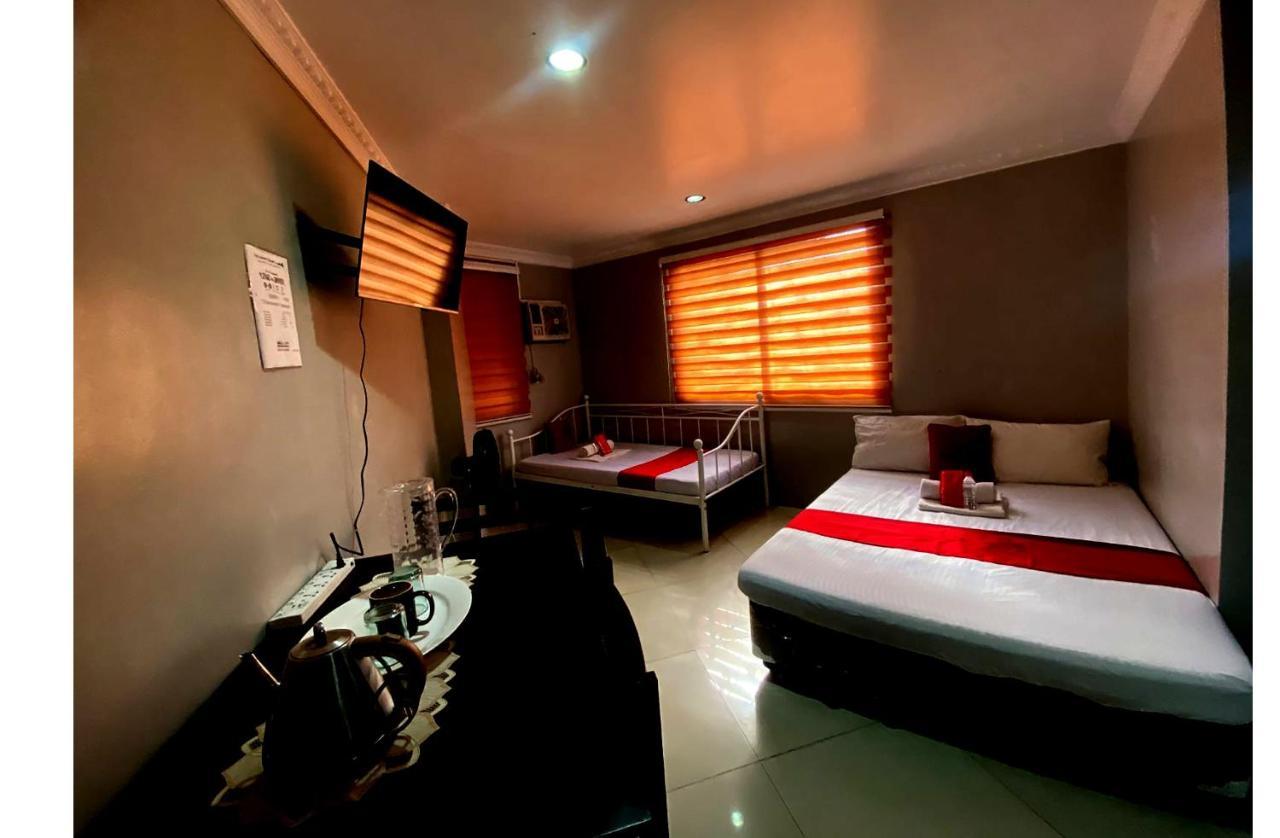 Oyo 104 Manila Venetian Hotel Dış mekan fotoğraf